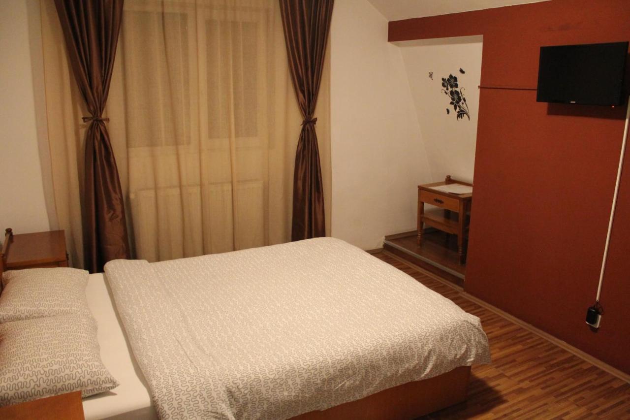 Vila Casa Ta Sinaia Luaran gambar