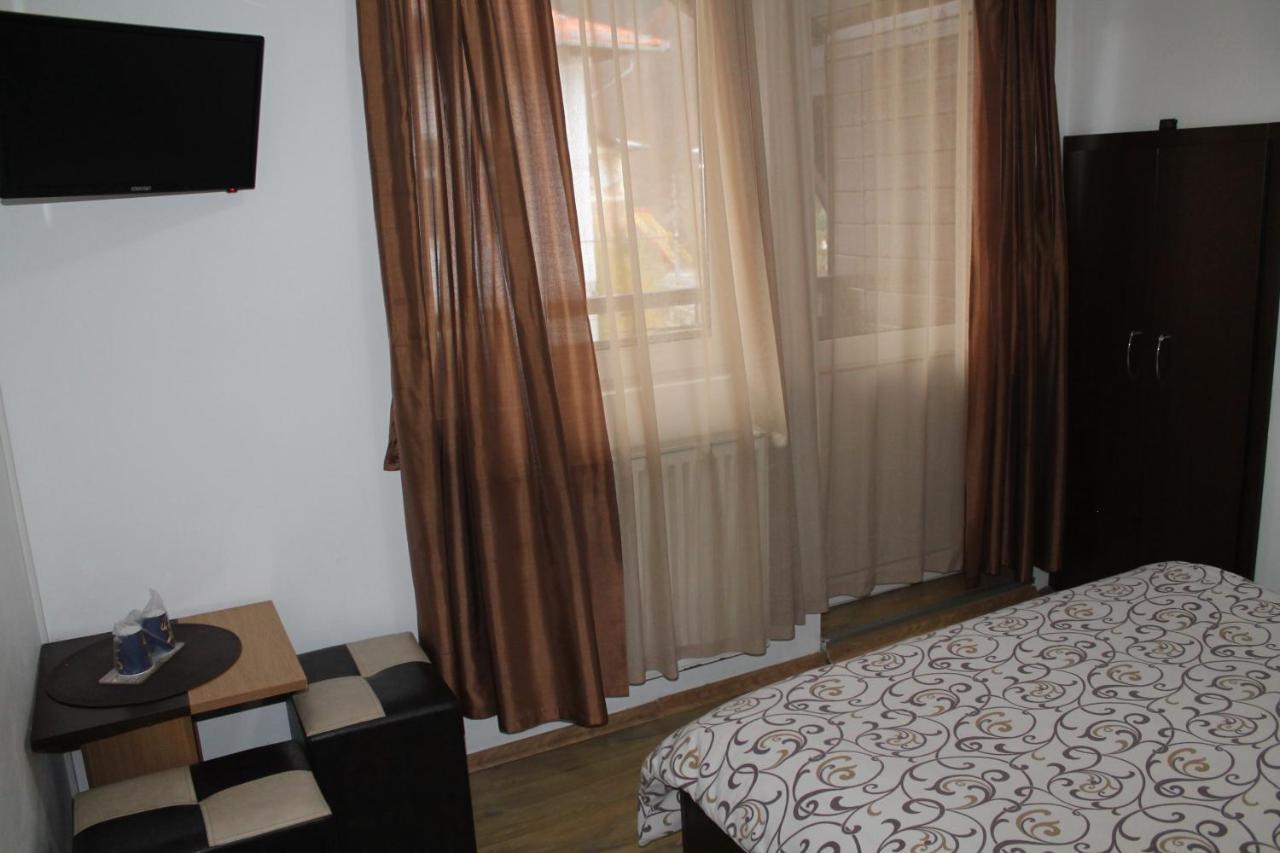 Vila Casa Ta Sinaia Luaran gambar