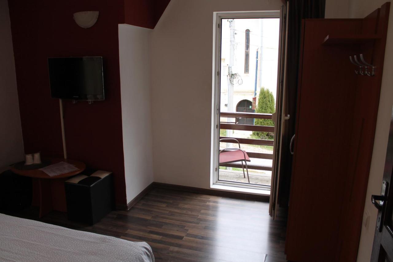 Vila Casa Ta Sinaia Luaran gambar
